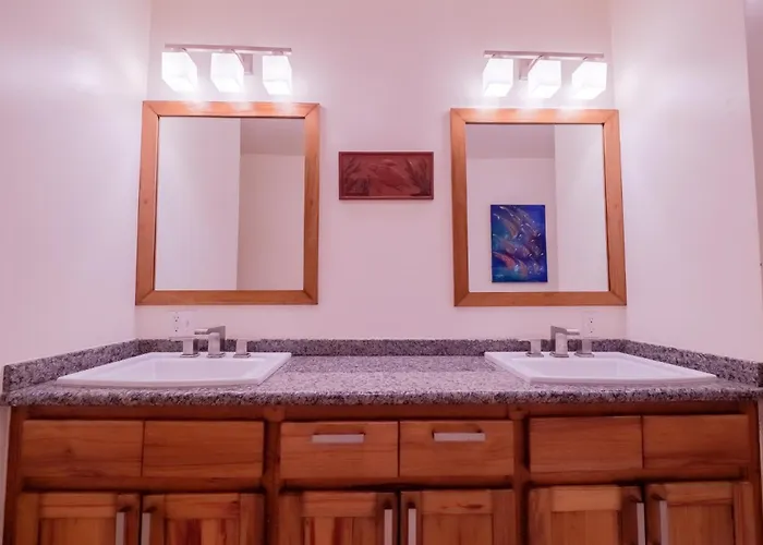 Belizean Dreams 3br Beachfront